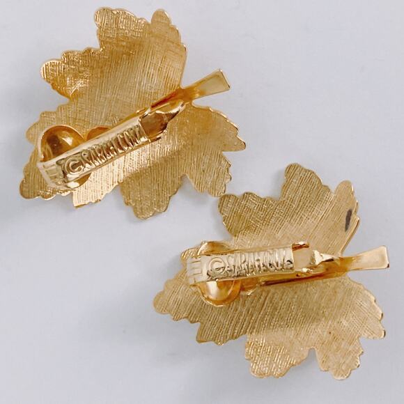 Vintage Signed Sarah Coventry 1960s Earrings Gold Tone Leaf Faux Pearl Clip On - Picture 7 of 12